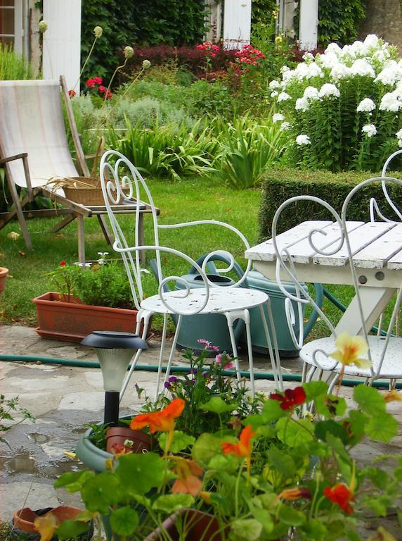 A L'Antan - La Ferme D'Octave Bed & Breakfast Saint-Hilaire-de-Villefranche ภายนอก รูปภาพ