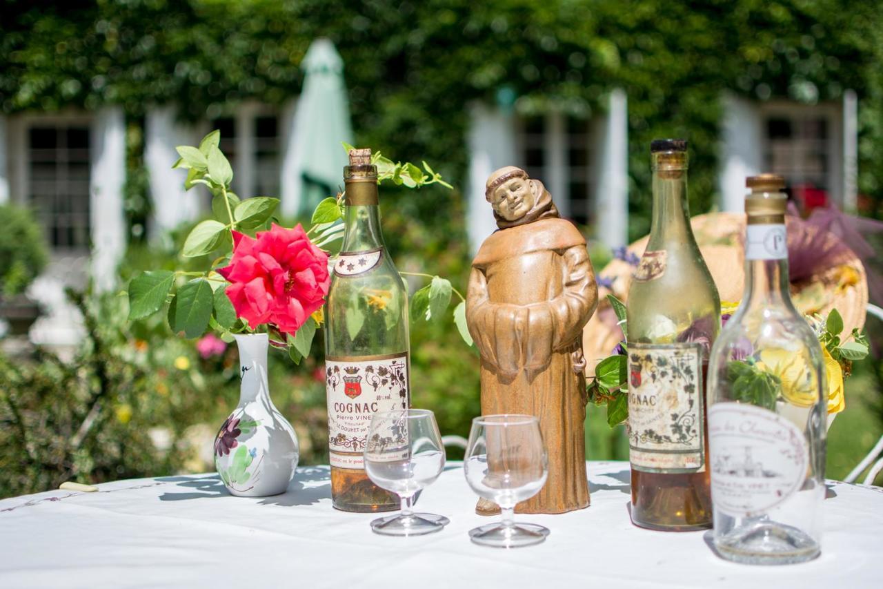A L'Antan - La Ferme D'Octave Bed & Breakfast Saint-Hilaire-de-Villefranche ภายนอก รูปภาพ